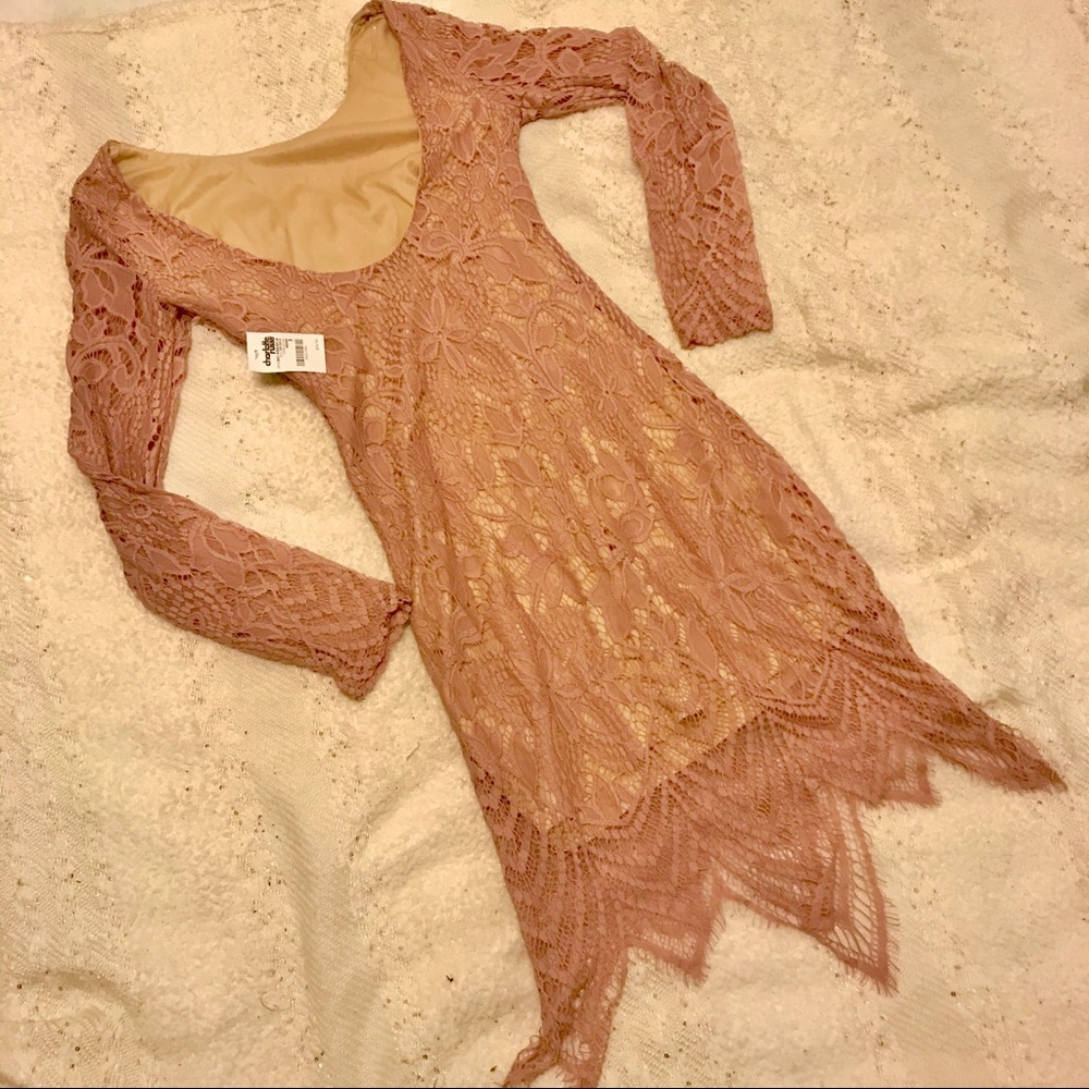 Women’s- Long Sleeve, Lace Bodycon Dress